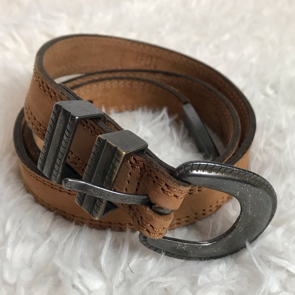 3/$25 Doppia Vita Leather Belt - Picture 1 of 6